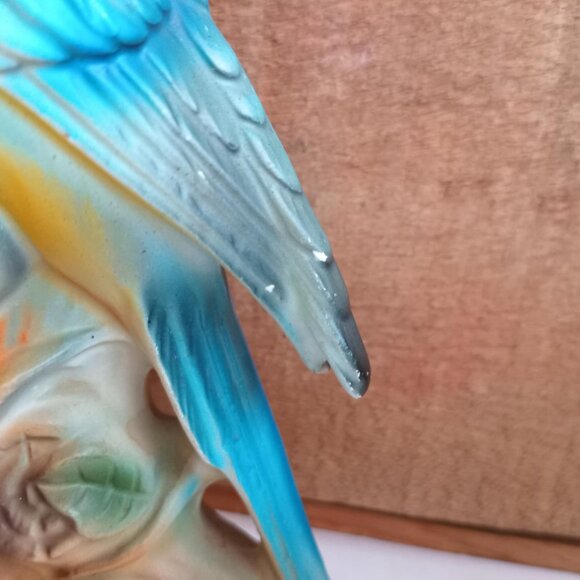 Parakeet Budgie Bird Figurine, Vintage Japan, Painted Ceramic Blue Yellow - Picture 9 of 9